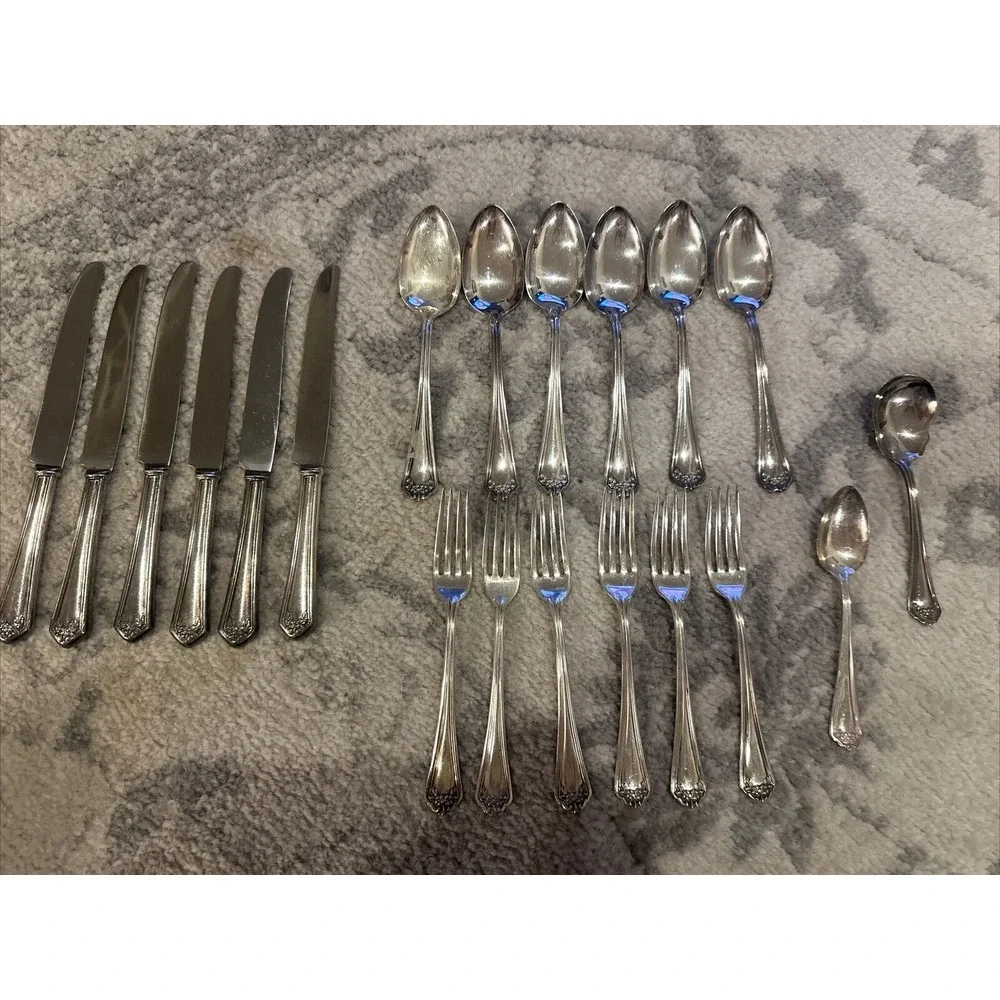 20 Pcs Vintage Winthrop Silverplate Flatware Set‎ Art Nouveau